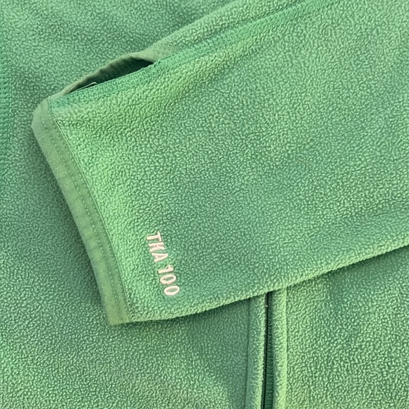 EUC North Face Lightweight Green Fleece - Picture 6 of 6